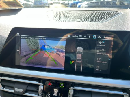 2021 BMW 3-Series - photo 20