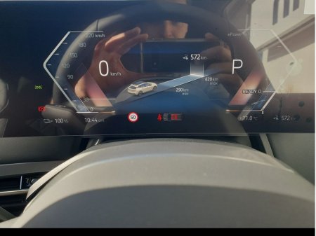 2026 BMW iX - photo 9