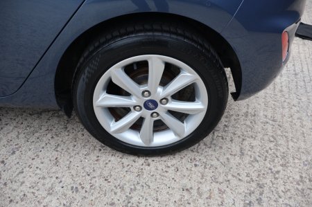 2019 Ford Fiesta - photo 28