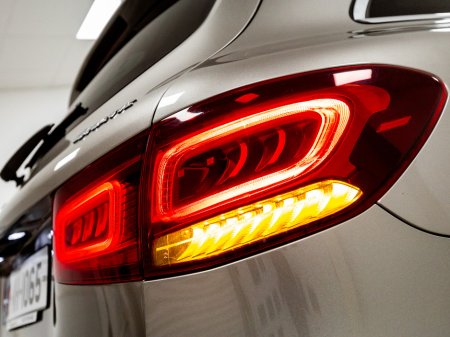 2021 Mercedes-Benz GLC - photo 22