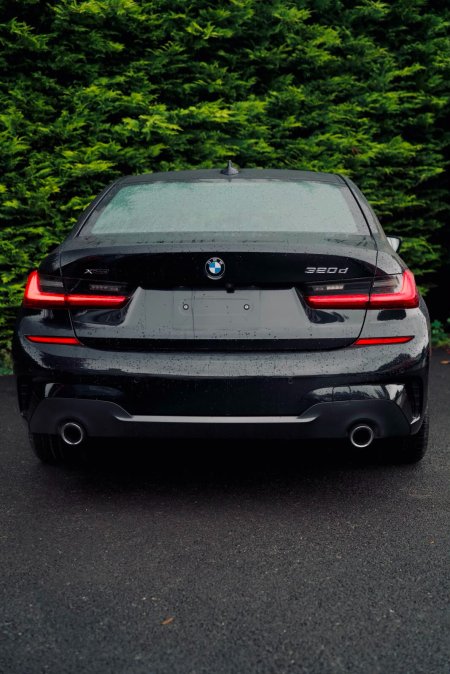 2022 BMW 3-Series - photo 8