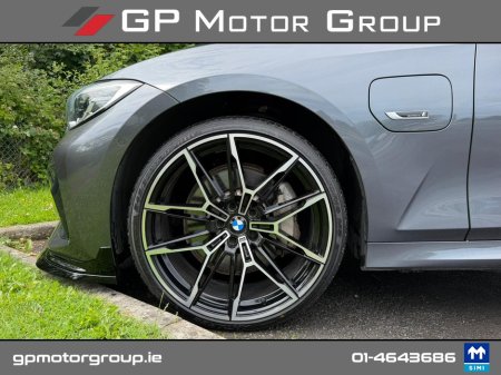 2021 BMW 3-Series - photo 16