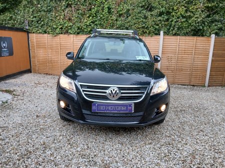 2010 Volkswagen Tiguan - photo 2