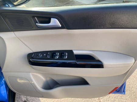 2021 Kia Sportage - photo 14
