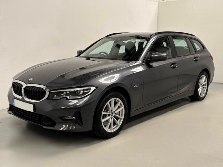 2022 BMW 3-Series - photo 9