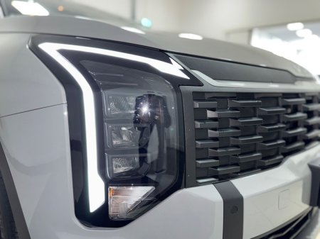 2026 Kia Sportage - photo 9
