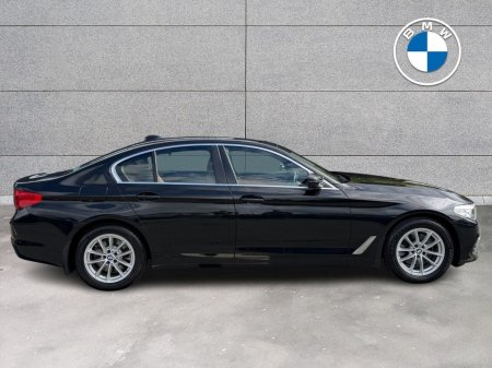 2020 BMW 5-Series - photo 3