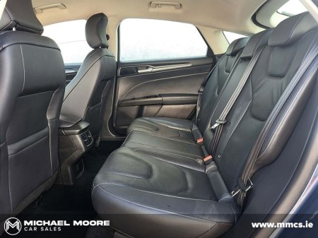 2021 Ford Mondeo - photo 7