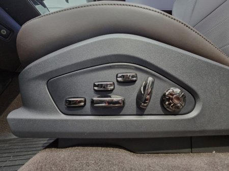 2026 Porsche Cayenne - photo 18