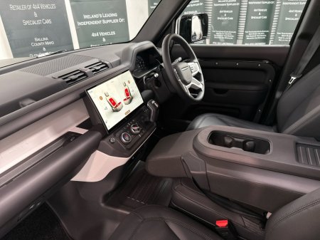 2026 Land Rover Defender - photo 14
