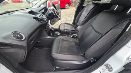 2016 Ford Fiesta - photo 25