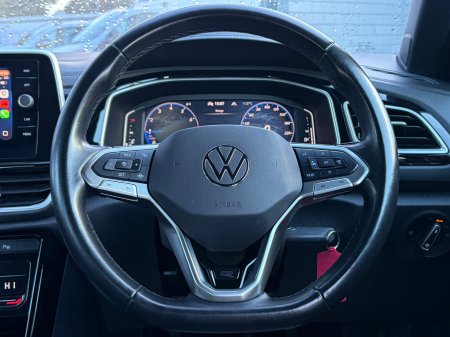 2024 Volkswagen T-Roc - photo 12