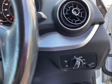 2017 Audi Q2 - photo 21