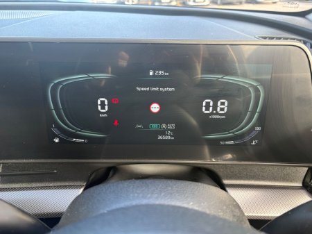 2024 Kia Sportage - photo 8