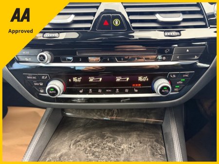 2017 BMW 5-Series - photo 22