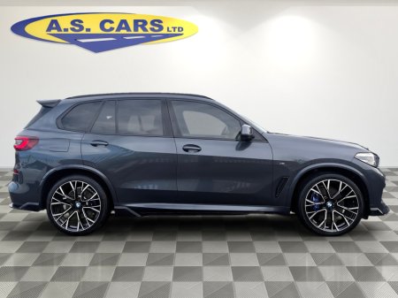 2021 BMW X5 - photo 4