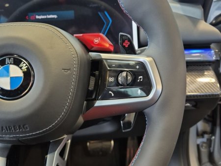 2026 BMW M5 - photo 24