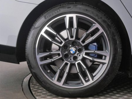 2026 BMW 5-Series - photo 14