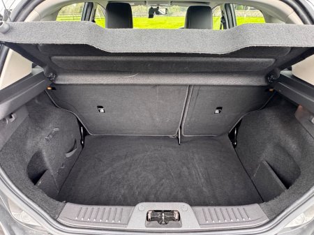 2016 Ford Fiesta - photo 11
