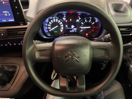 2023 Citroen Berlingo - photo 15