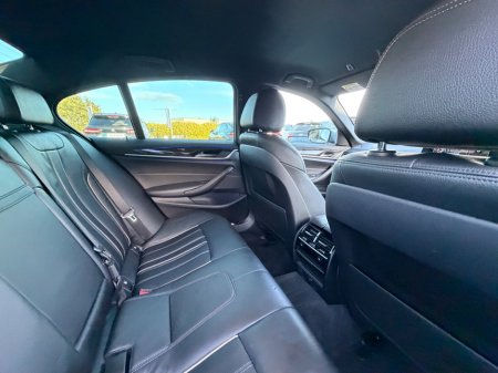 2017 BMW 5-Series - photo 33
