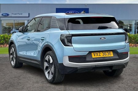 2025 Ford Explorer - photo 2