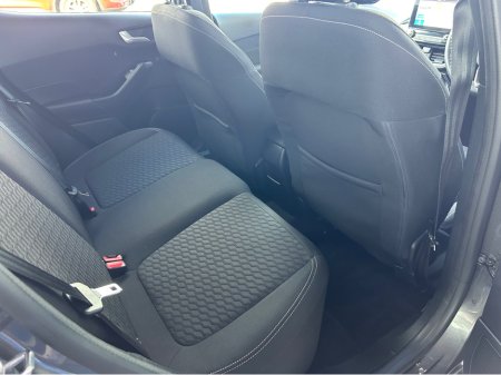 2023 Ford Fiesta - photo 3