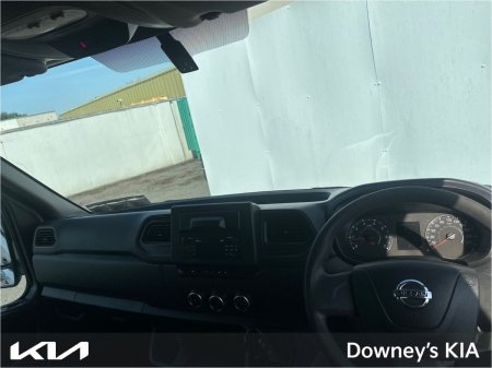 2021 Nissan NV400 - photo 5