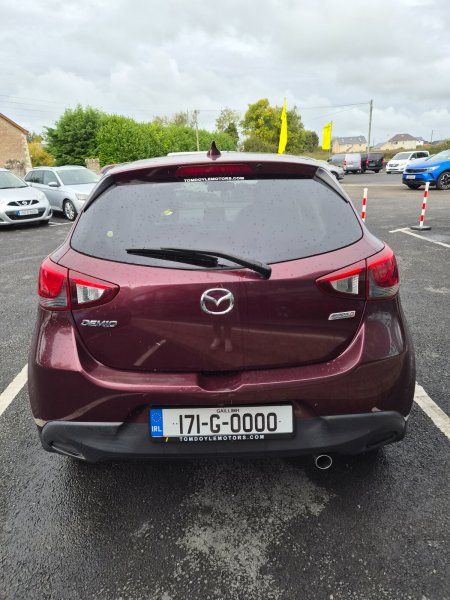 2017 Mazda Demio - photo 4