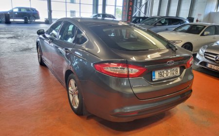 2019 Ford Mondeo - photo 5