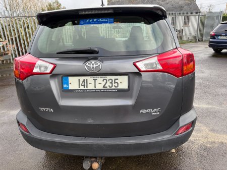 2014 Toyota RAV4 - photo 2