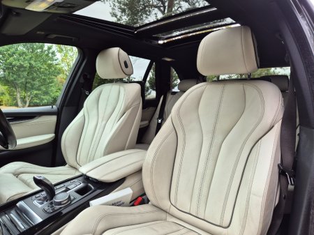 2017 BMW X5 - photo 20