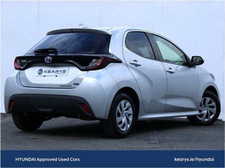 2021 Toyota Yaris - photo 26