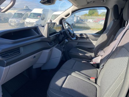 2026 Ford Transit Custom - photo 8