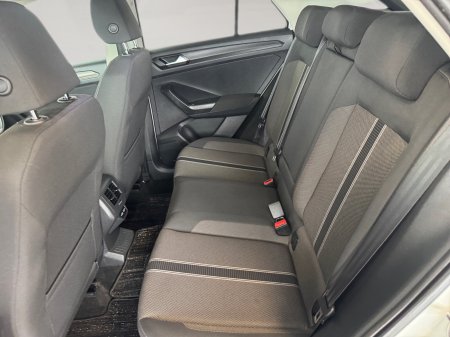 2021 Volkswagen T-Roc - photo 16