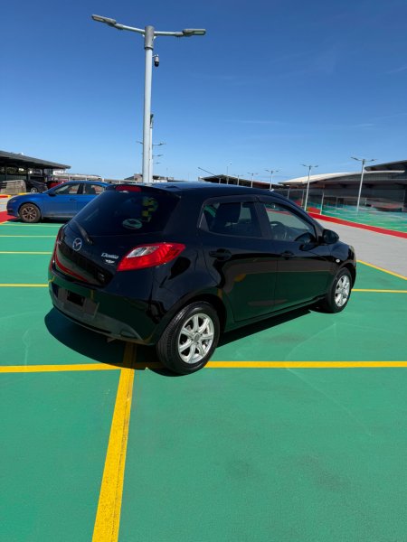 2012 Mazda Demio - photo 7