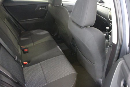 2015 Toyota Auris - photo 18
