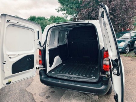 2023 Toyota Proace - photo 7