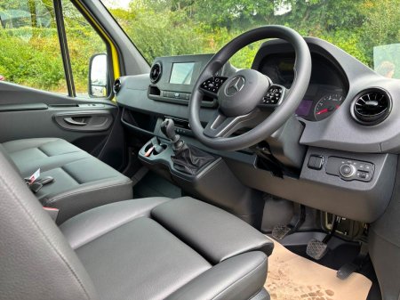 2025 Mercedes-Benz Sprinter - photo 7