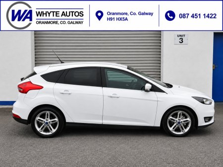 2017 Ford Focus - photo 2