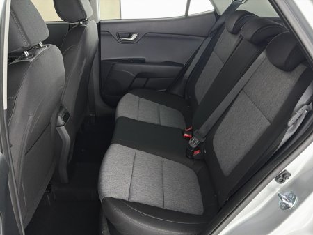 2027 Kia Stonic - photo 21