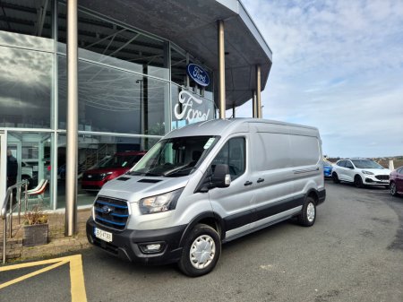 2025 Ford Transit 350L 67KWH 135ZE AUTO