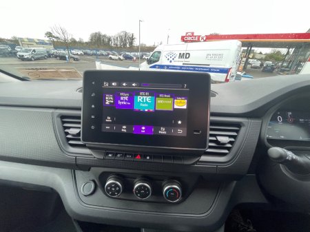 2026 Nissan Primastar - photo 14