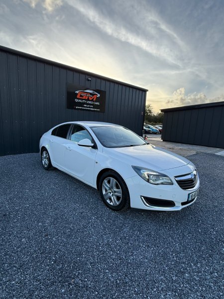 2016 Vauxhall Insignia - photo 2