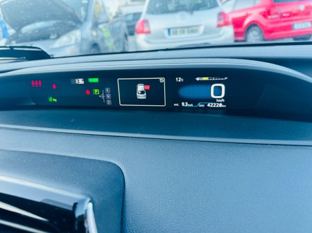 2022 Toyota Prius - photo 14