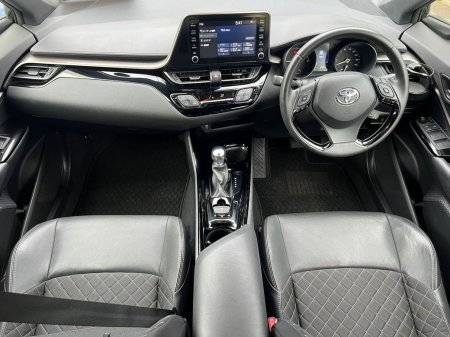 2023 Toyota C-HR - photo 10