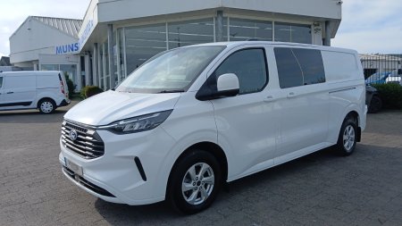 2025 Ford Transit Custom - photo 25