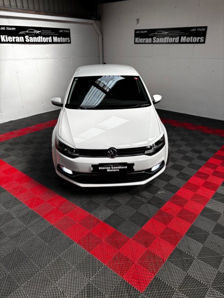 2016 Volkswagen Polo - photo 2