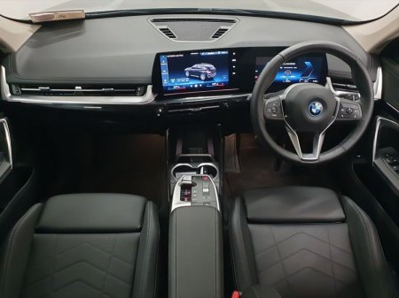 2026 BMW iX1 - photo 4