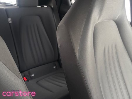 2023 Toyota Yaris - photo 17